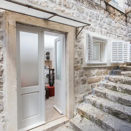 Lanterna Dubrovnik