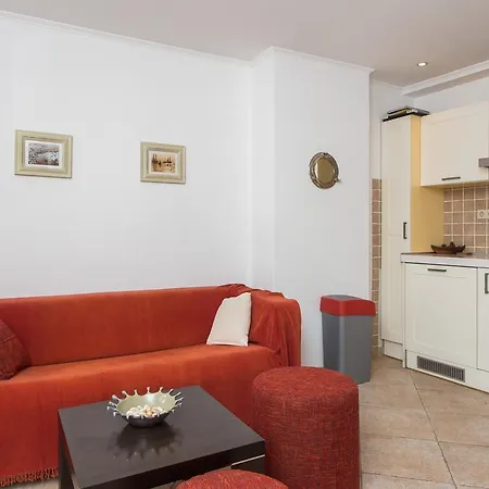 Apartment Lanterna *